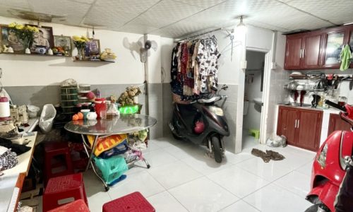 BÁN NHÀ PHÚ  NHUẬN 30M2 2 TẦNG NGANG 5.5 M LÔ GÓC THOÁNG HẺM THÔNG PHÙNG VĂN CUNG 3.65 TỶ.