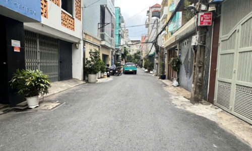 BÁN NHÀ TÂN BÌNH HXH 68 M2 NGANG 4M SỔ VUÔNG 3 TẦNG 4 PN ĐẸP LL NGUYỄN TRỌNG TUYỂN 9.2 TỶ.