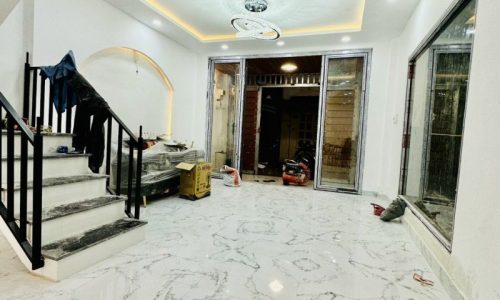 BÁN NHÀ SÁT PHÚ NHUẬN 70M2 HXH NỞ HẬU 6.2M 4 PHÒNG NGỦ SÁT MẶT TIỀN QUANG TRUNG 4.05 TỶ.