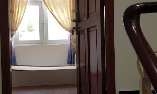 BÁN NHÀ PHÚ NHUẬN HXH 60M2 4 TẦNG NỞ HẬU 4M NHÀ MỚI ĐẸP KHU VIP HUỲNH VĂN BÁNH 5.35 TỶ.