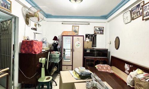 BÁN NHÀ PHÚ NHUẬN HXH 50M2 3 TẦNG BTCT  4 PN NỞ HẬU 5M SÁT MẶT TIỀN NGUYỄN ĐÌNH CHÍNH 5.3 TỶ.