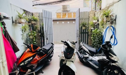 BÁN NHÀ PHÚ NHUẬN HXH 72M2 4 TẦNG NỞ HẬU 10M 5 PN SÁT MẶT TIỀN NGUYỄN THƯỢNG HIỀN 9.5 TỶ.