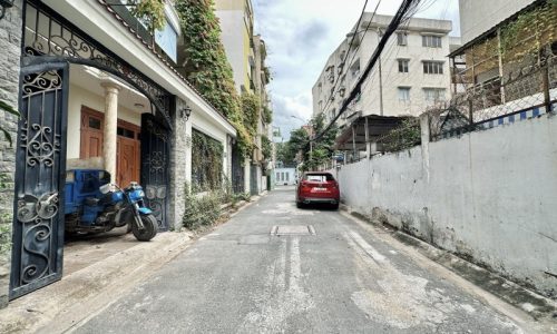 BÁN NHÀ PHÚ NHUẬN OTO VÀO NHÀ 70M2 4 TẦNG NGANG 4.6M DÂN TRÍ CAO NGUYỄN KIỆM 10.5 TỶ.