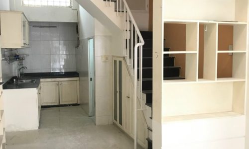 BÁN NHÀ BÌNH THẠNH 40M2 HXH 2 TẦNG 2 PN SÁT MẶT TIỀN PHAN ĐĂNG LƯU 4.6 TỶ.