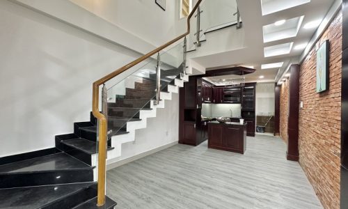 BÁN NHÀ MẶT TIỀN 68M2 5 TẦNG 5 PN KINH DOANH ĐỈNH SỔ VUÔNG HUỲNH VĂN BÁNH 17.5 TỶ.