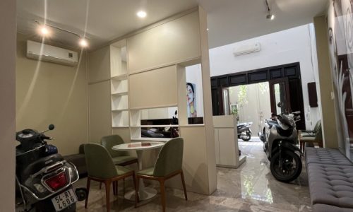 BÁN NHÀ MẶT TIỀN 120M2 5 TẦNG NỞ HẬU 5.3M KD ĐỈNH HIẾM SIÊU PHẨM HUỲNH VĂN BÁNH 51 TỶ.