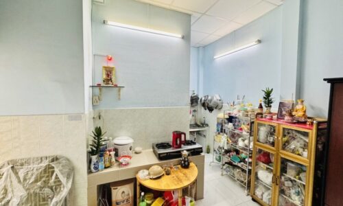 BÁN NHÀ TÂN BÌNH HXH 60M2 2 TẦNG NGANG 4M NỞ HẬU SÁT MT DÂN TRÍ NGUYỄN TRỌNG TUYỂN 6.8 TỶ.