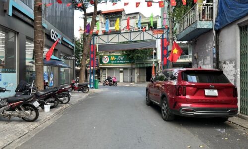 BÁN NHÀ TÂN BÌNH OTO VÀO NHÀ 100M2 4 TẦNG VUÔNG 10 PN CHDV NGUYỄN THÁI BÌNH 12.6 TỶ.