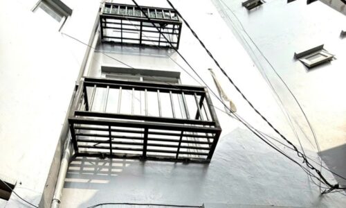 BÁN NHÀ BÌNH THẠNH 90M2 5 TẦNG NGANG GẦN 5M 12 PN CHDV NGUYÊN HỒNG GẤP BÁN  9.35 TỶ.