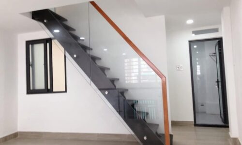 BÁN NHÀ QUẬN 3 HXH 50M2 3 TẦNG NỞ HẬU 5.5M CHDV 4 PN SÁT MT TRẦN VĂN ĐANG GẤP BÁN 5.99 TỶ.