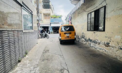 BÁN NHÀ PHÚ NHUẬN HXH 55M2 2 TẦNG NGANG 4.4M SÁT MT DÂN TRÍ THÍCH QUẢNG ĐỨC GẤP BÁN 5.9 TỶ.