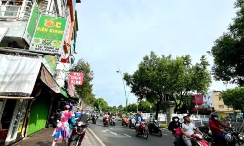 BÁN NHÀ TÂN BÌNH HXH 100M2 4 TẦNG NGANG GẦN 5M 13 PN CHDV SÁT MT BÙI THỊ XUÂN 12.8 TỶ.