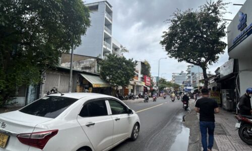 BÁN NHÀ MẶT TIỀN 45M2 2 TẦNG NGANG 5,5M KD ĐỈNH NƠ TRANG LONG 6 TỶ.