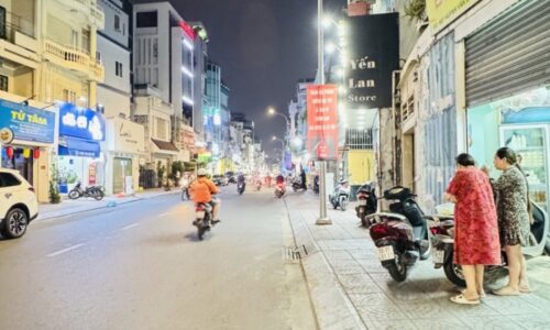 BÁN NHÀ PHÚ NHUẬN HXH SÁT MT 54M2 NGANG 6M 2 PN DÂN TRÍ HUYNH VĂN BÁNH 3 TỶ