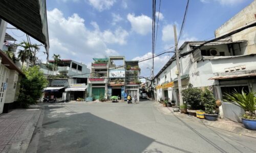 BÁN NHÀ TÂN BÌNH HXH 30M2 2 TẦNG NGANG GẦN 4M SÁT MT NĂM CHÂU 4.2 TỶ.