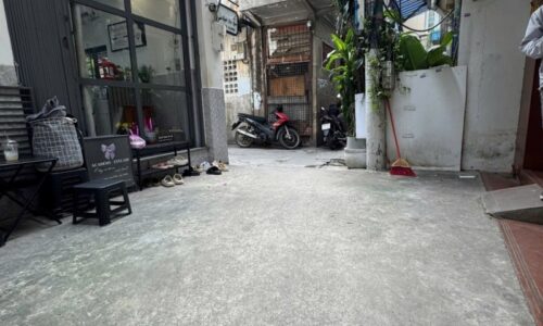 BÁN NHÀ QUẬN 10 50M2 2 TẦNG NỞ HẬU 4.5M GPXG 5 TẦNG HẺM THÔNG SÁT MT BÀ HẠT 7.2 TỶ.