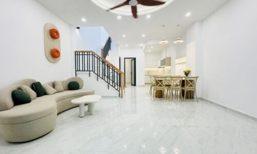 BÁN NHÀ BÌNH THẠNH HXH 70M2 2 TẦNG NGANG 5.3M 4 PN ĐẸP LL NƠ TRANG LONG 7.5 TỶ.