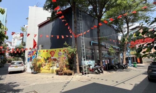 BÁN NHÀ MẶT TIỀN HẺM 30M2 2 TẦNG 2 PN KD ĐỈNH NGUYỄN THÁI BÌNH 5,3 TỶ.