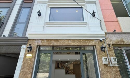 BÁN NHÀ PHÚ NHUẬN OTO VÀO NHÀ 60M2 5 TẦNG NGANG 4M 5 PN HIẾM NGUYỄN THỊ HUỲNH 12.9 TỶ