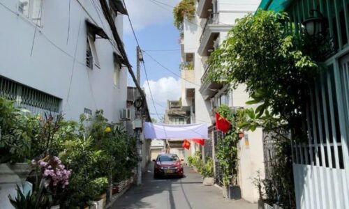 BÁN NHÀ BÌNH THẠNH HXH 39M2 2 TẦNG 2 PN SÁT MT HOÀNG HOA THÁM 5.6 TỶ