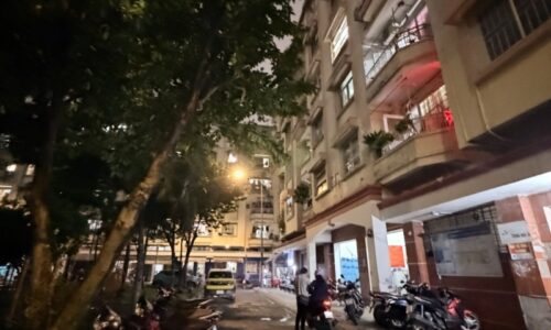 BÁN NHÀ CHUNG CƯ QUẬN 10 70M2 CÓ THANG MÁY NGANG 6M 2 PN TRƯỜNG SƠN 3.5 TỶ.