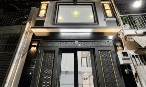 BÁN NHÀ PHÚ NHUẬN OTO VÀO NHÀ 50M2 5 TẦNG 5 PN THANG MÁY  DÂN TRÍ CAO NGUYỄN ĐÌNH CHÍNH 10.5 TỶ.