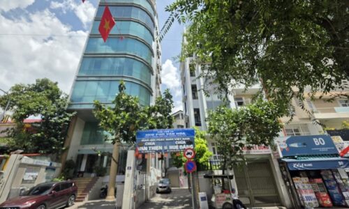 BÁN NHÀ QUẬN 3 HXH 60M2 4 TẦNG NGANG 4.2M MỚI ĐẸP HUỲNH TỊNH CỦA 9 TỶ.