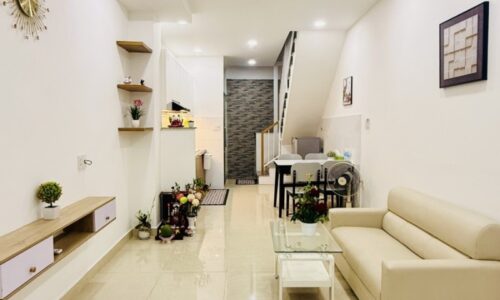 BÁN NHÀ BÌNH THẠNH HXH 40M2 2 TẦNG  SÁT MT NGỢP BANK TRẦN KẾ XƯƠNG 5.9 TỶ